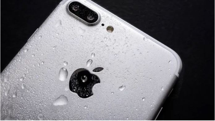 Which iPhones are waterproof