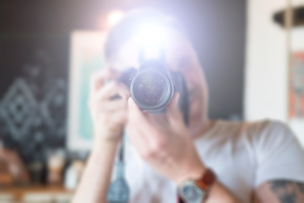 What are the basic tips for taking good photographs