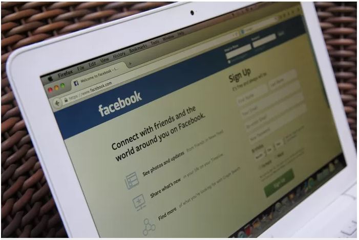 How to sign in to Facebook without entering a password